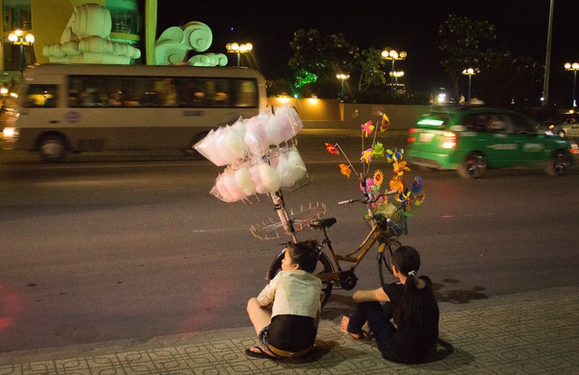 Cotton Candy and Flowers Street Vendors