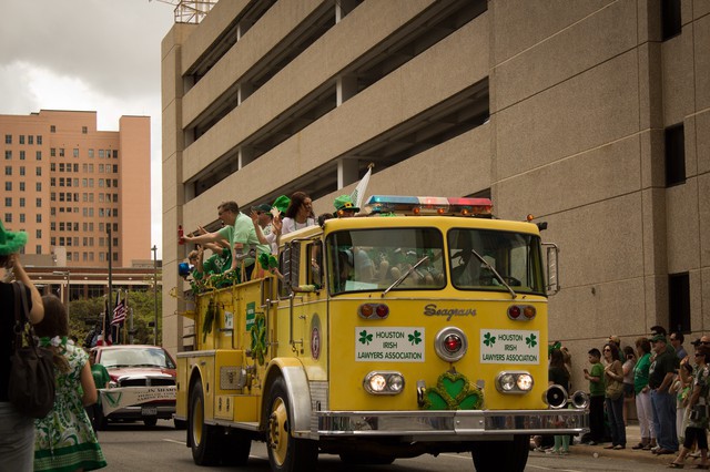 st patricks day parade downtown houston 2012 irish-22