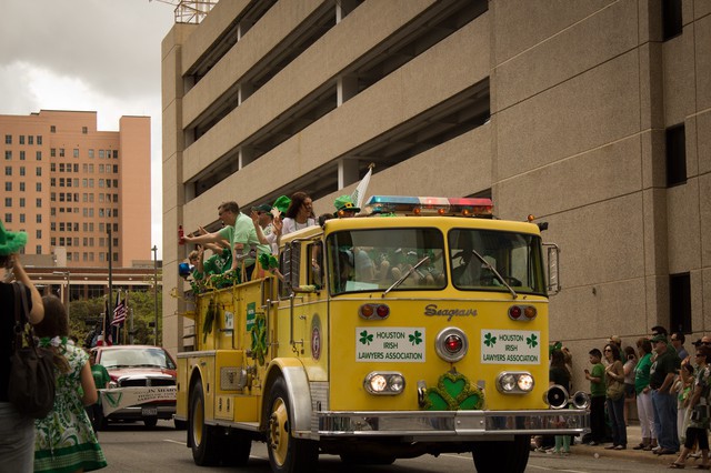 st patricks day parade downtown houston 2012 irish-22